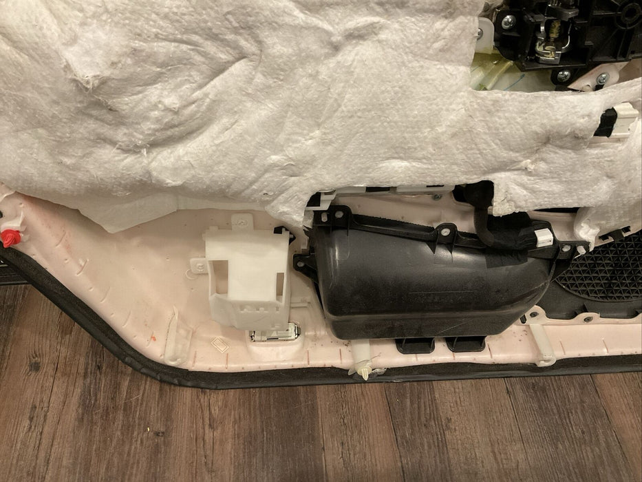 2015 INFINITI Q70 M37 FRONT PASSENGER RIGHT DOOR PANEL ASSEMBLY OEM 80910 1MA0A