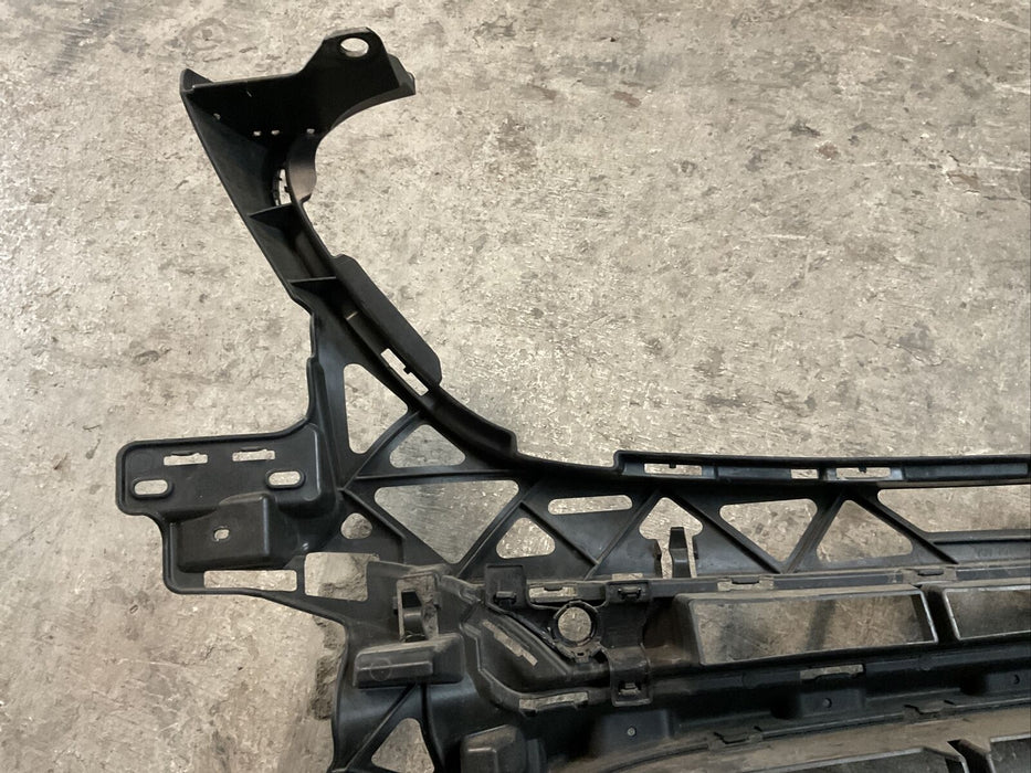 2019 Mercedes E63s AMG FRONT BUMPER MOUNTING BRACKET OEM 213 885 81 00