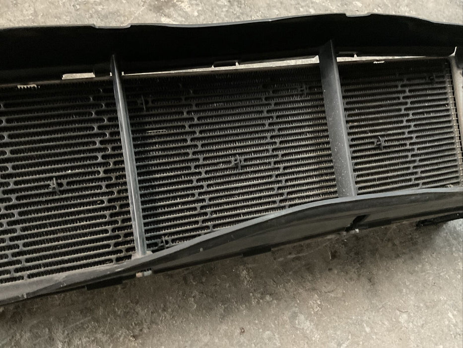 2017 AUDI R8 FRONT CENTER RADIATOR OEM 2018 LAMBORGHINI HURACAN 4S0121254B