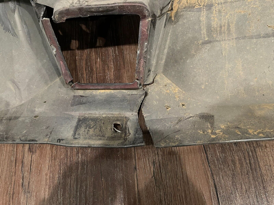 2018 NISSAN 370Z NISMO REAR BUMPER COVER OEM *DAMAGED* (READ DESC)