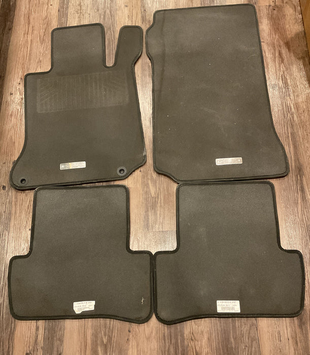 2013 MERCEDES BENZ C300 BLACK FLOOR CARPET MAT SET (4) OEM A2046803248