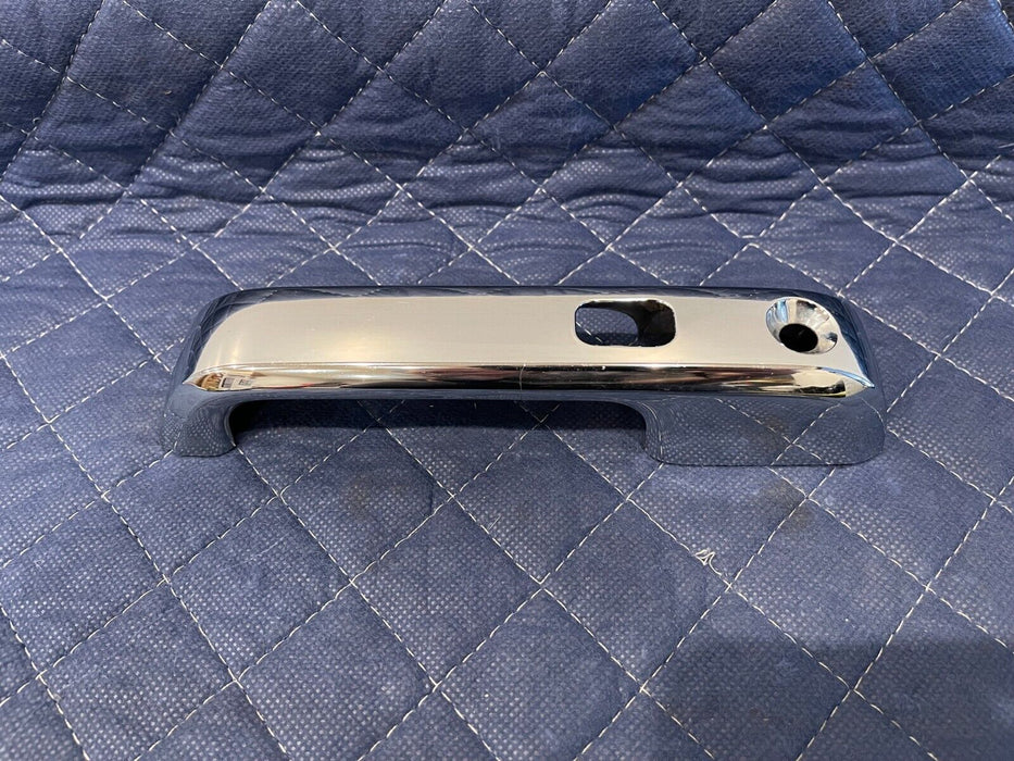 2017-2019 FORD F250 F350 FRONT LEFT EXTERIOR CHROME DOOR HANDLE OEM