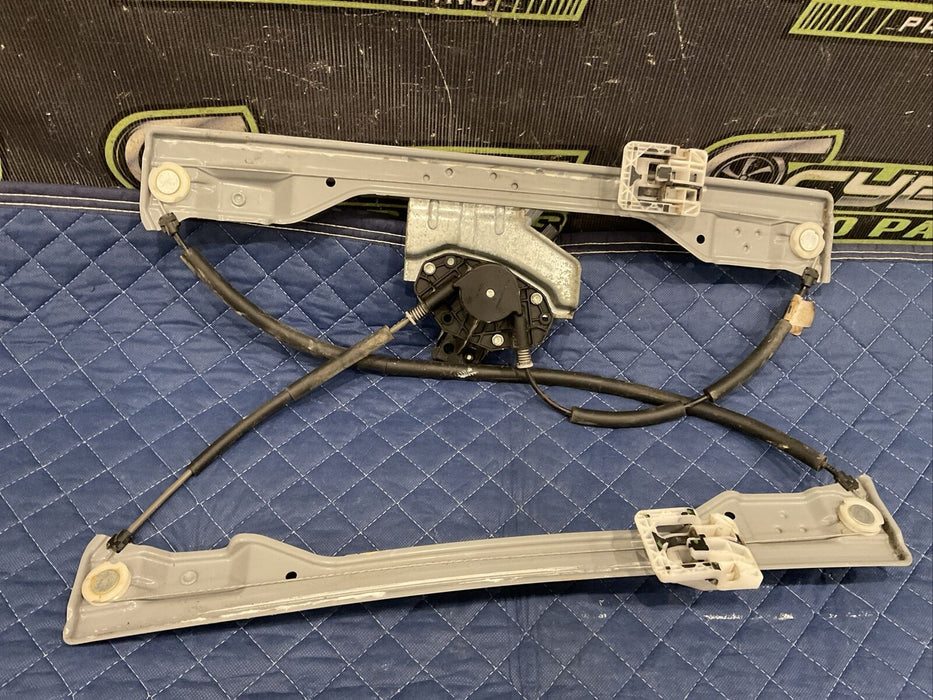 2017-2019 FORD F250 F350 CREW CAB REAR RIGHT DOOR WINDOW MOTOR REGULATOR OEM