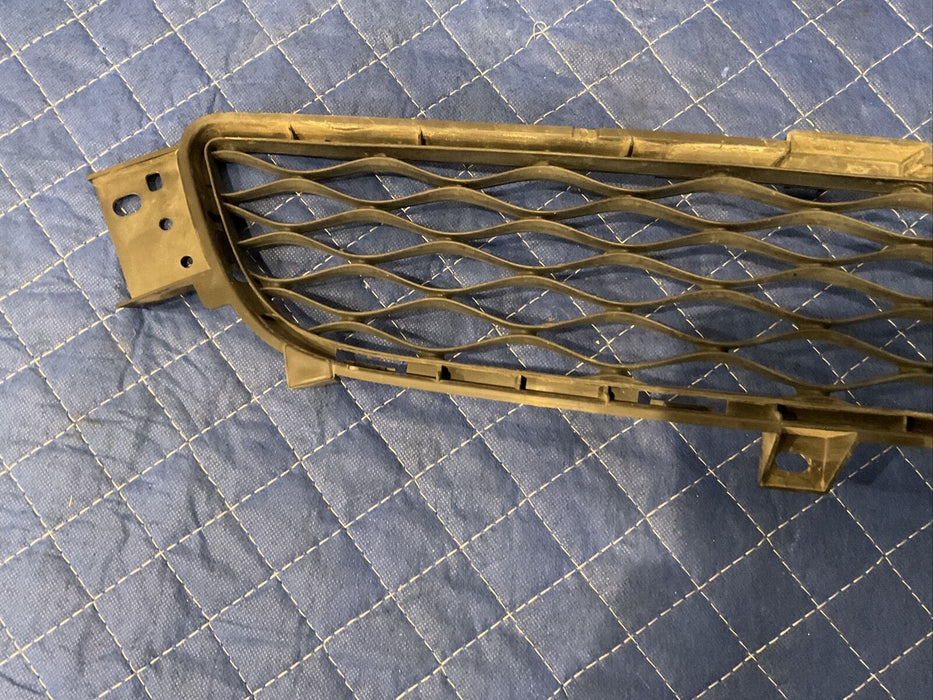 2014-2017 INFINITI Q50 RED SPORT FRONT BUMPER LOWER GRILLE 62254 4HK0A