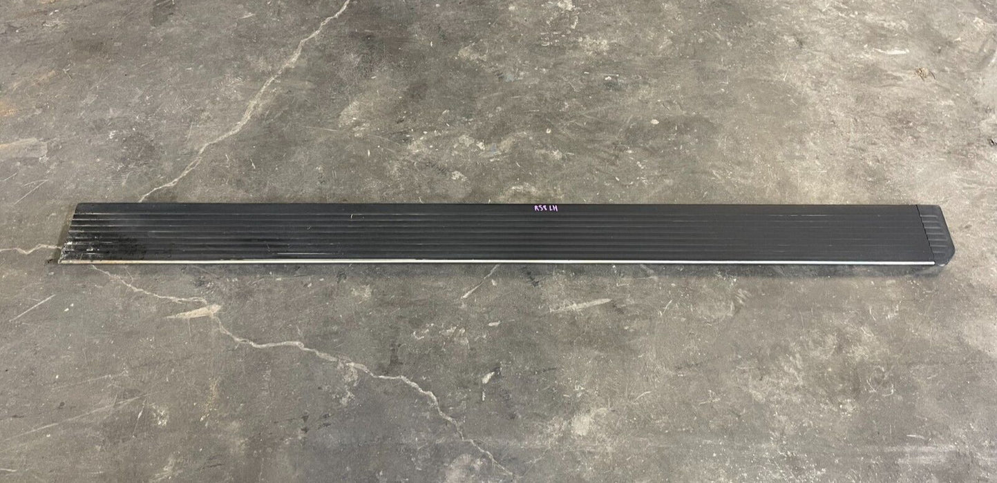 2017-2019 FORD  F350 F450 DRIVER LEFT SIDE RUNNING BOARD ONLY OEM *BURNT*