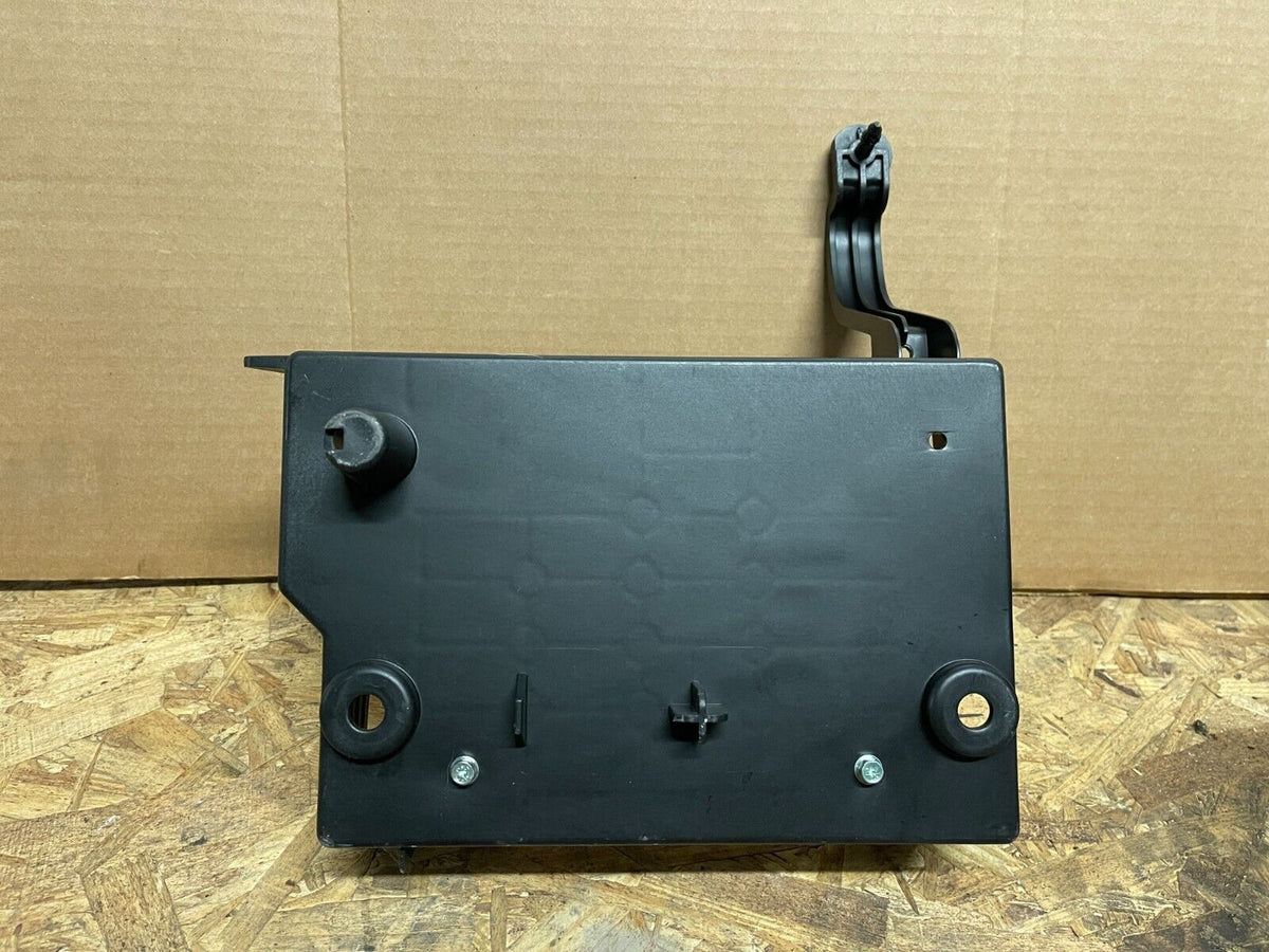 2017 2018 2019 FORD F250 F350 POWER INVERTER OEM WITHOUT FRONT COVER ...