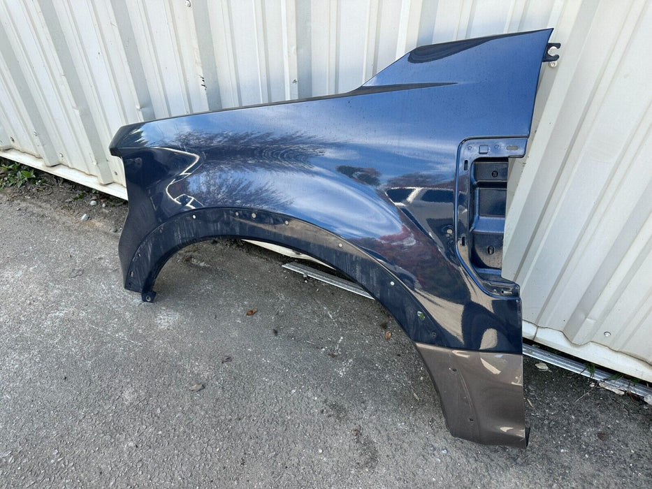 2017-2022 FORD F250 F350 DRIVER FENDER W/ FLARE HOLES OEM *DAMAGE SEE PICS*