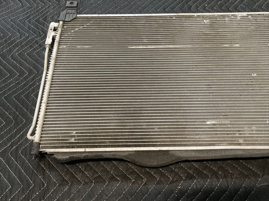 2014 2015 INFINITI Q50 3.7L V6 VQ37VHR A/C CONDENSER OEM *DAMAGE*