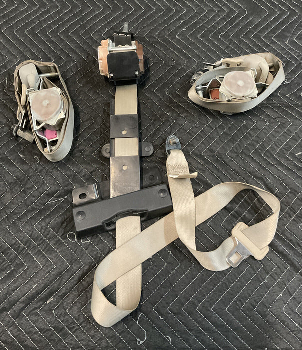 2017 NISSAN TITAN XD REAR SEATBELTS SEATBELT OEM (3)