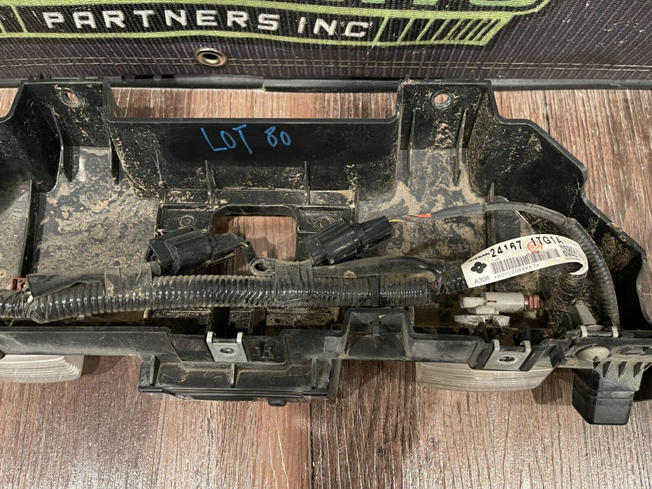 2018 NISSAN 370Z NISMO REAR BUMPER BACK UP CAMERA & LICENSE PLATE LIGHT ASSY OEM