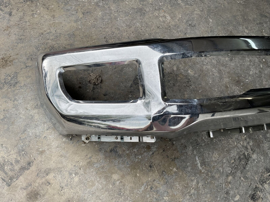 2017-2019 FORD F250 F350 CHROME FRONT BUMPER W/ FOG LIGHT HOLES OEM~DAMAGE~