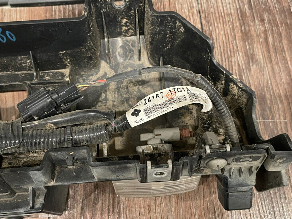 2018 NISSAN 370Z NISMO REAR BUMPER BACK UP CAMERA & LICENSE PLATE LIGHT ASSY OEM