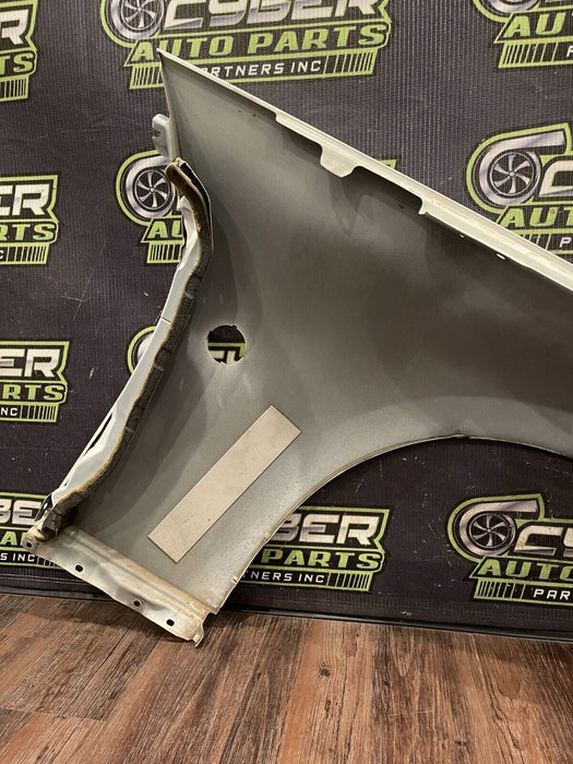 2018 NISSAN 370Z NISMO FRONT DRIVER LEFT FENDER OEM (PEARL WHITE) *MINOR SCUFFS*