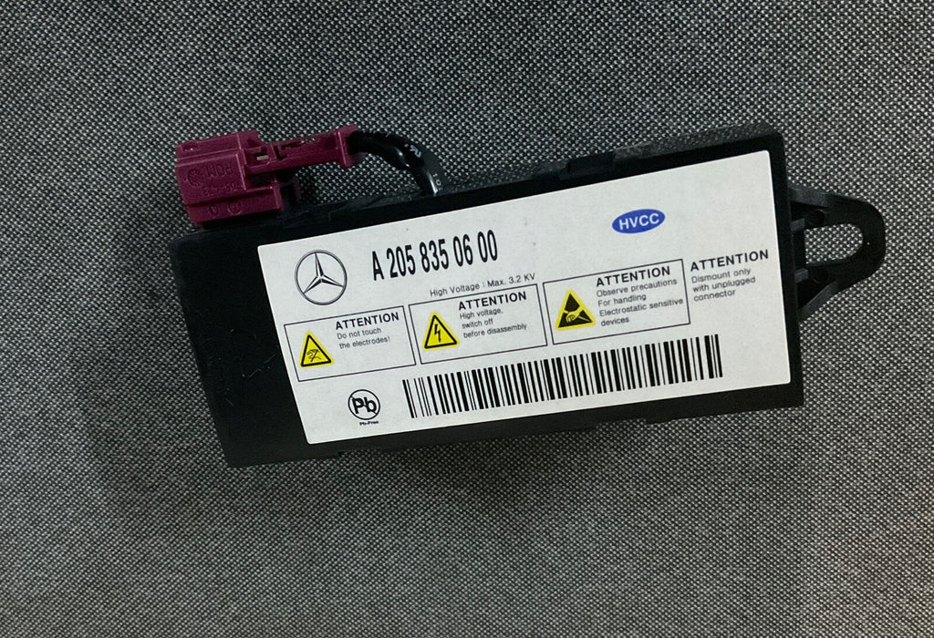 2019  MERCEDES E63S AMG IONIZER MODULE 205 835 06 00