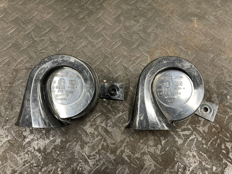 2015 NISSAN 370Z NISMO HORNS PAIR LEFT RIGHT OEM 2009-2020