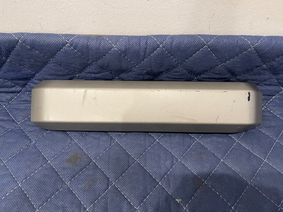 2017-2019 FORD F250 F350 F450 REAR RIGHT DOOR PANEL HANDLE COVER OEM *SCRATCHES*