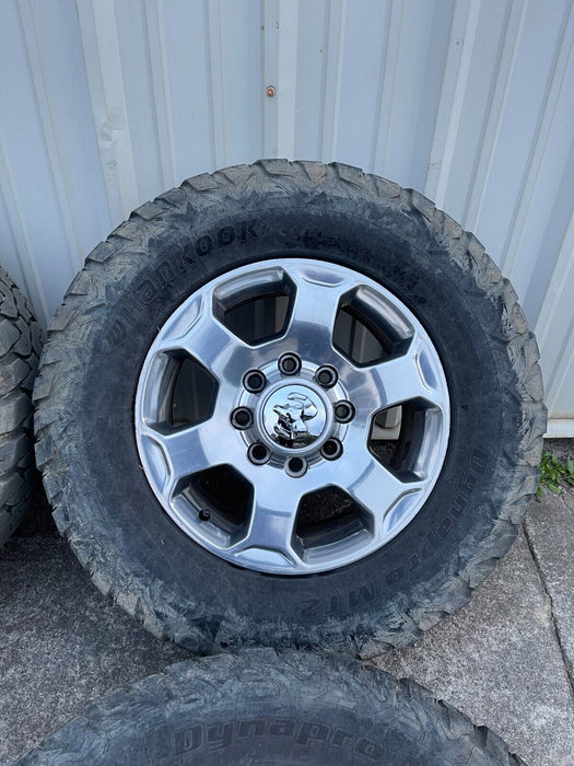 2017 DODGE RAM 2500 MEGA CAB HANKOOK DYNAPRO MT2 WHEELS LT275/70R18 OEM