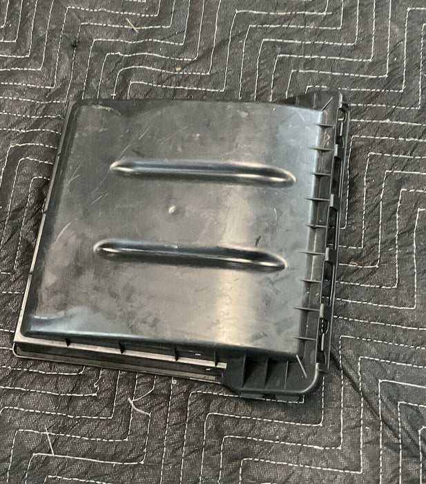 2014 MERCEDES S550 W222 AIR FILTER INLET DUCT HOSE OEM A 2058308802