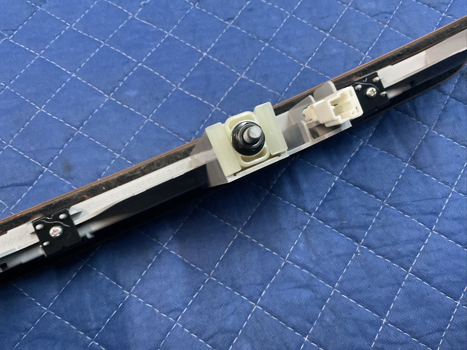 2018 NISSAN 370Z NISMO COUPE TRUNK THIRD BRAKE LIGHT ASSEMBLY OEM 2009-2020