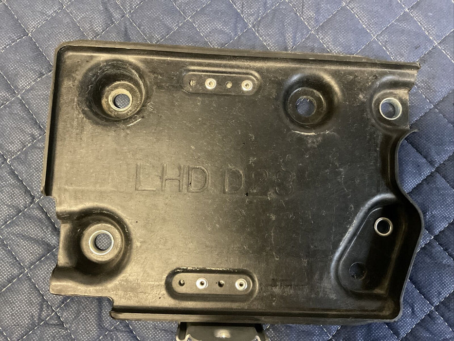 2014-2017 INFINITI Q50 RED SPORT BATTERY TRAY PLATE BASE OEM 64866 4GF0A