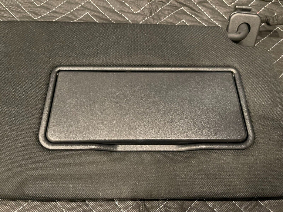 2019-2021 FORD F250 F350 F450 PLATINUM BLACK PASSENGER SUN VISOR ONLY OEM