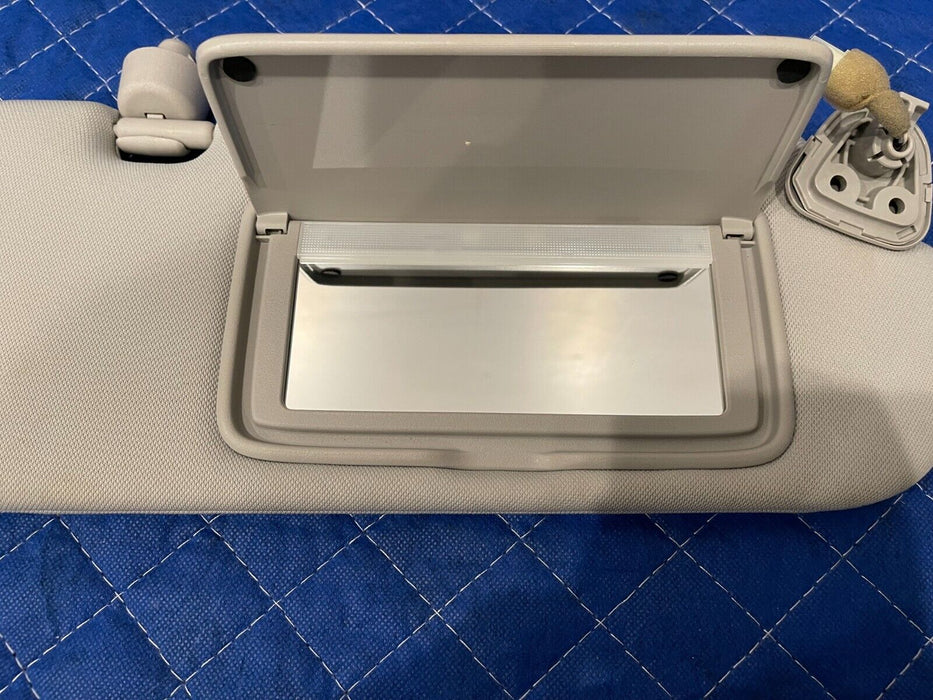 2017 INFINITI Q50 RED SPORT FRONT LEFT & RIGHT SUN BLOCKERS/ SUN VISORS OEM