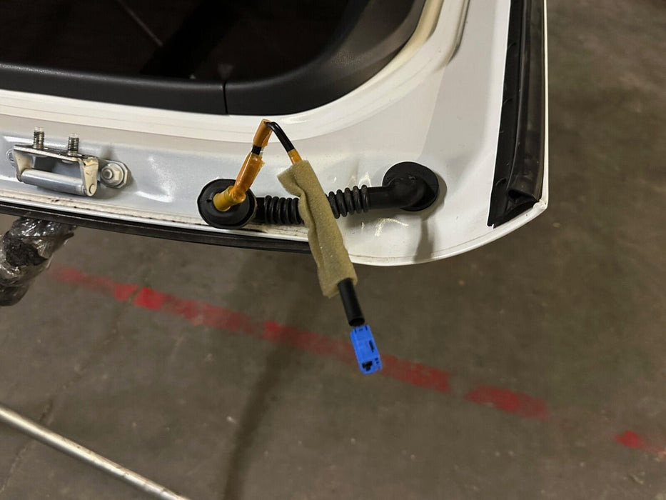 2018 NISSAN 370Z NISMO HATCH TRUNK LID W/ SPOILER OEM (LOCAL PICKUP ONLY)