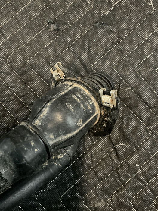 2017-2019 FORD F250 F350 F450 DEF FILLER NECK TUBE SHORT WHEEL OEM HC34-5j232-AB