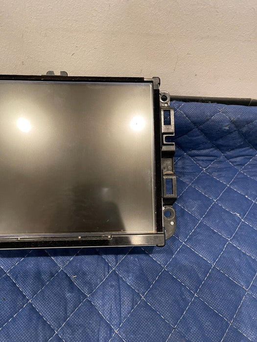 2017 DODGE RAM 2500 8.4' RADIO/AUDIO RECIEVER SCREEN W NAVI OEM 68270661AF