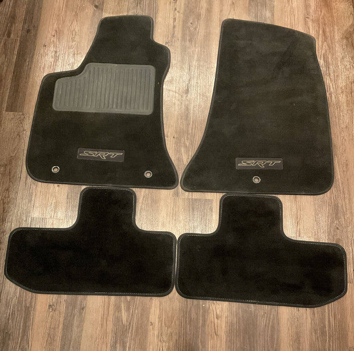 2017 DODGE CHALLENGER SRT BLACK FRONT AND REAR (4) CARPET FLOOR MAT OEM