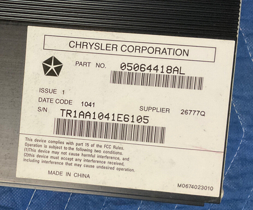 2012 DODGE RAM 3500 HEAVY DUTY AMPLIFIER 05064418AL