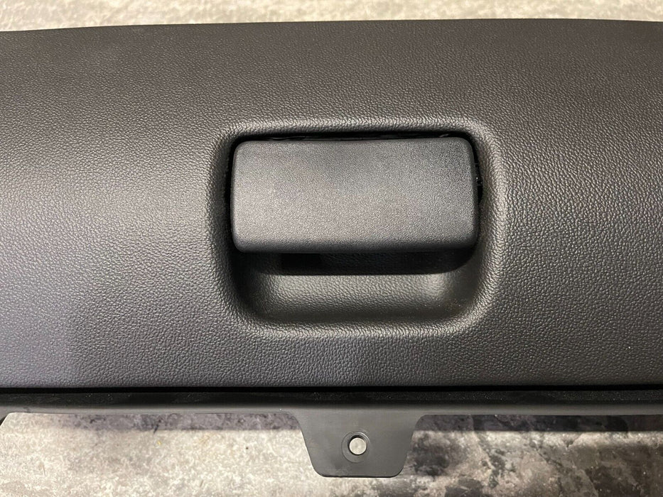 2020 2021 2022 GMC SIERRA 2500 3500 DASHBOARD GLOVE BOX/ STORAGE BOX OEM