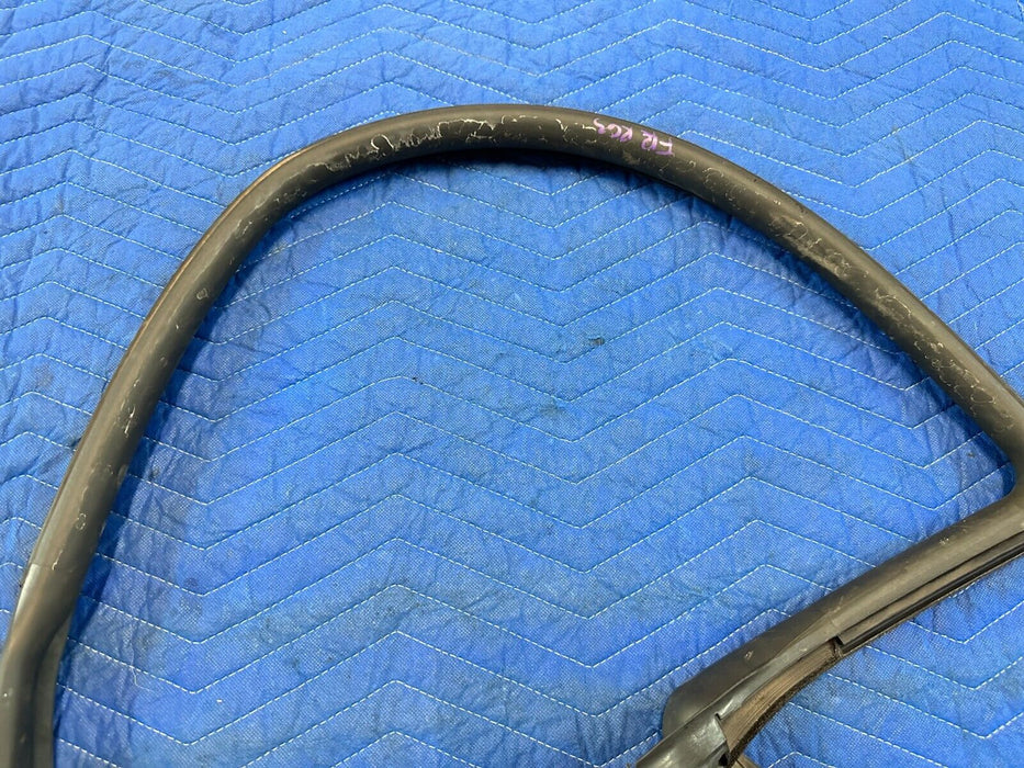 2014 NISSAN 370Z NISMO FRONT PASSENGER RIGHT RUBBER WEATHER STRIP OEM