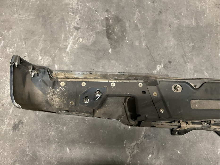 2017 2018 2019 FORD F250 F350 F450 CHROME REAR BUMPER W/O PARKING SENSORS OEM