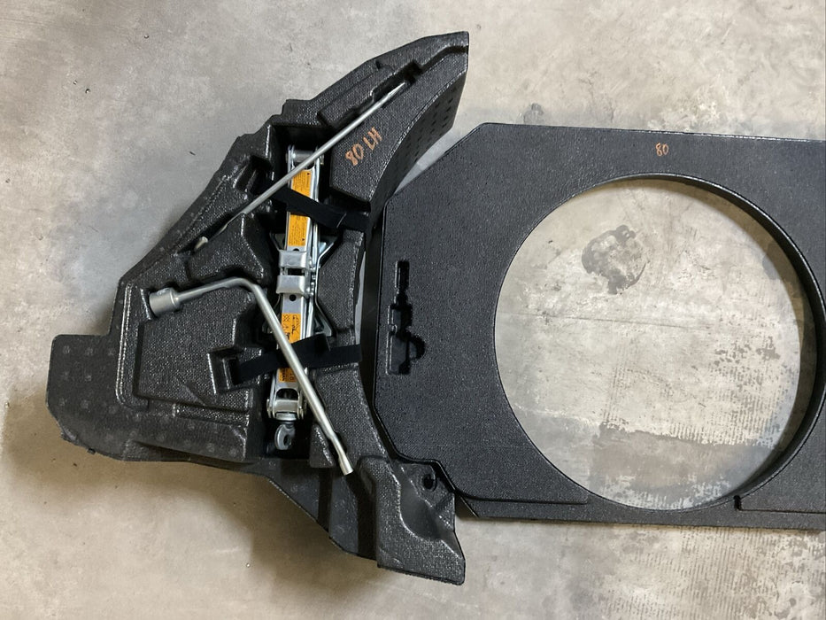 2018 NISSAN 370Z NISMO COUPE TRUNK SPARE TIRE FOAM KIT OEM