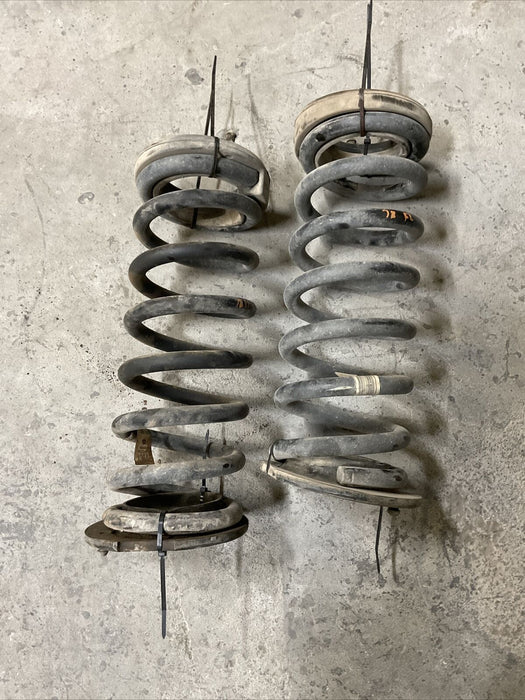 2018 DODGE RAM 2500 FRONT COIL SPRINGS LEFT & RIGHT PAIR 68172136AB