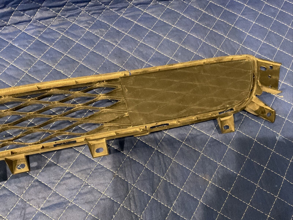 2014-2017 INFINITI Q50 RED SPORT FRONT BUMPER LOWER GRILLE 62254 4HK0A