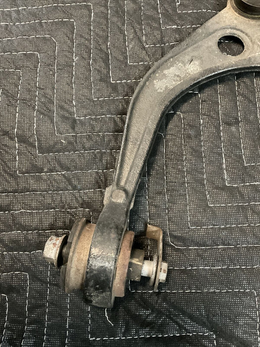 2016 DODGE CHALLENGER HELLCAT FRONT RIGHT UPPER CONTROL ARM OEM