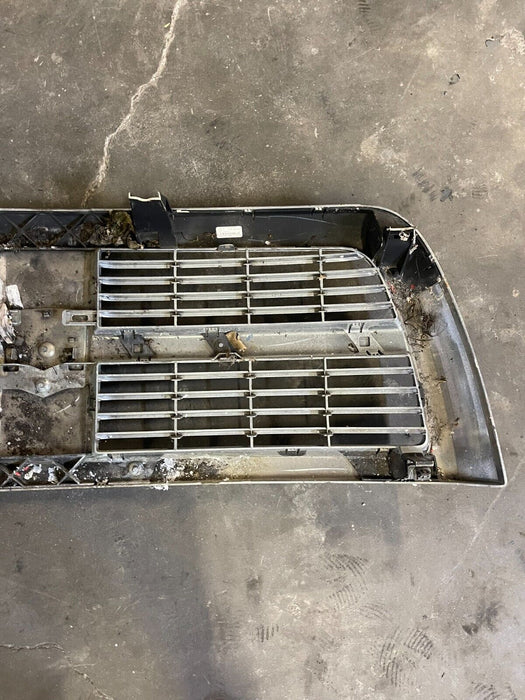 2012 DODGE RAM 3500 MEGA CAB FRONT GRILLE OEM *DAMAGED & CRACKED*