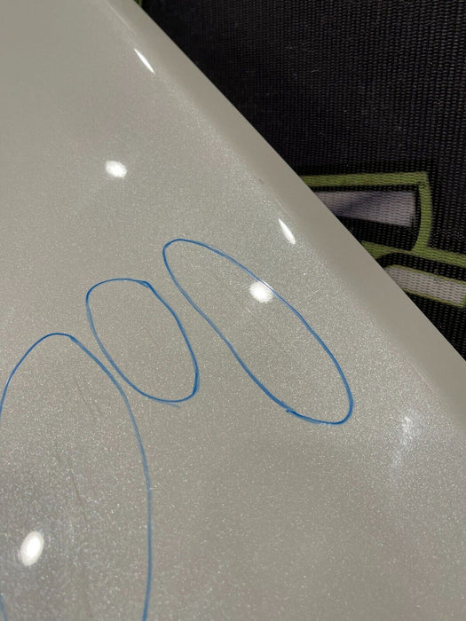 2018 NISSAN 370Z NISMO FRONT RIGHT FENDER OEM (PEARL WHITE) *MINOR SCUFFS*