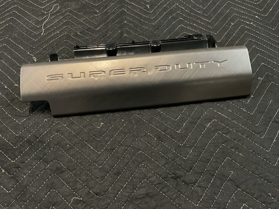 2018-2020 FORD F250 F350 F450 LIMITED SUPER DUTY UPPER GLOVE BOX OEM~DENTS~