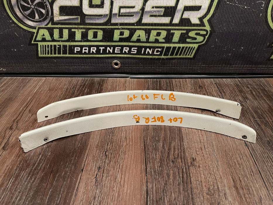 2018 NISSAN 370Z NISMO WHITE FRONT BUMPER LEFT RIGHT SIDE FLARES (PAIR) OEM READ